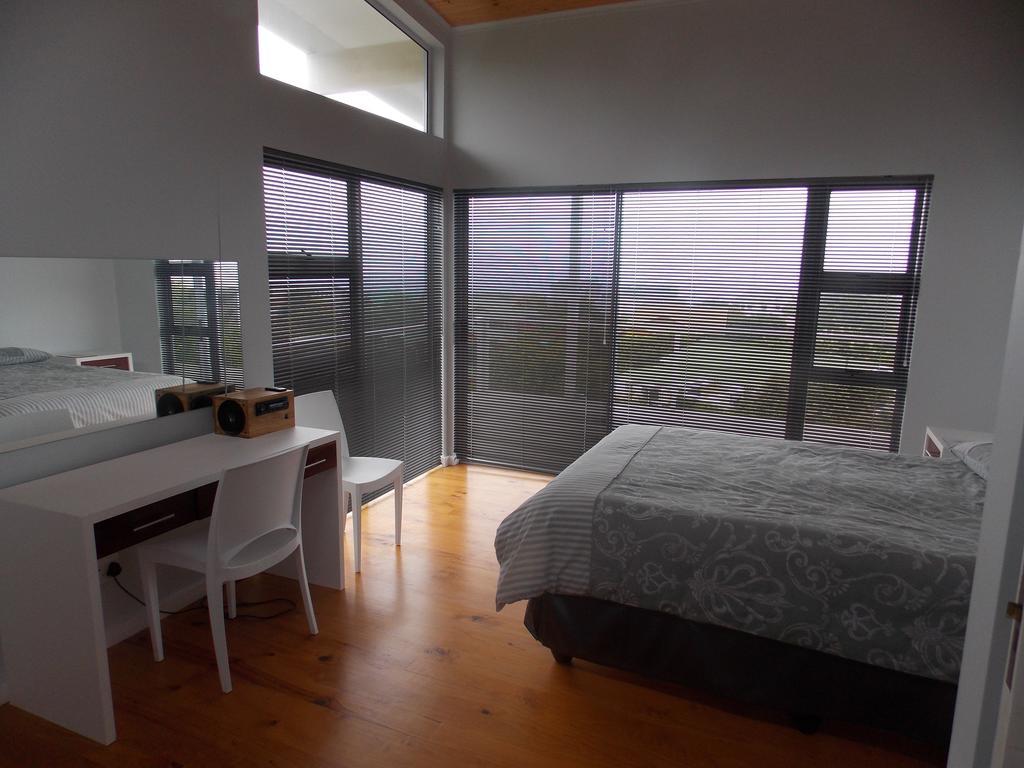 By The Sea Vacation Home Brenton-on-Sea Eksteriør bilde