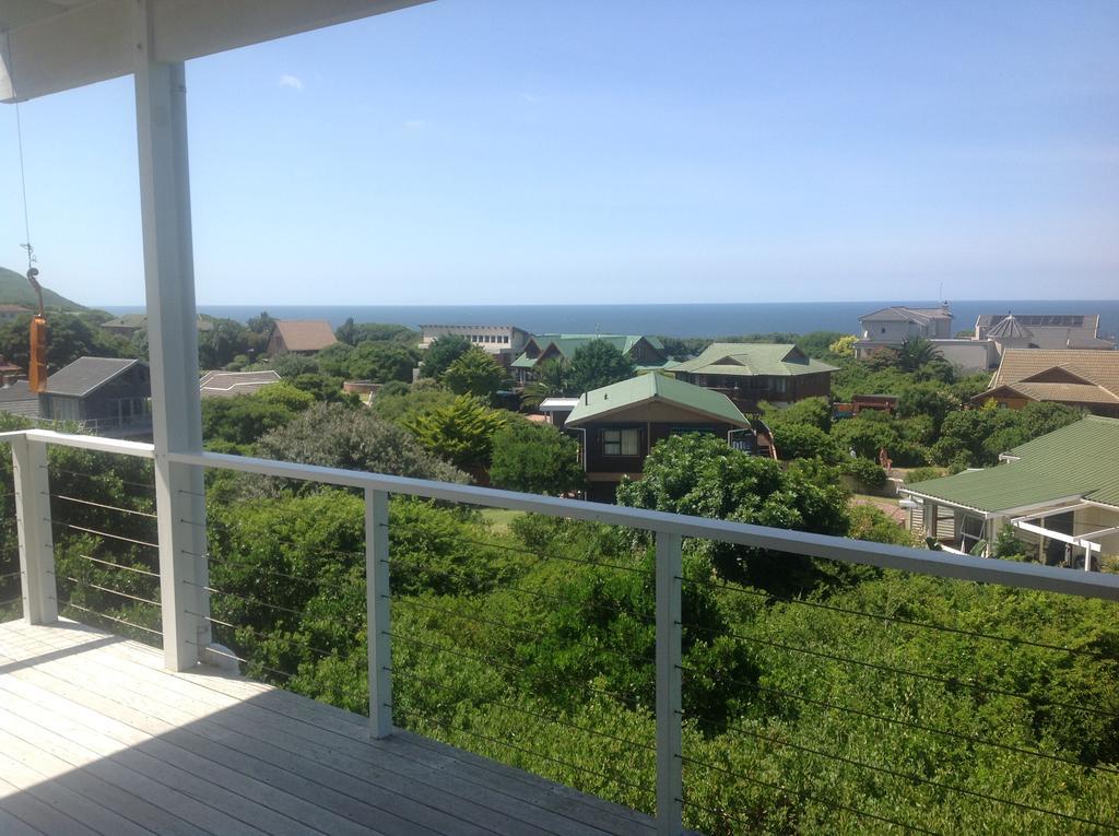 By The Sea Vacation Home Brenton-on-Sea Eksteriør bilde